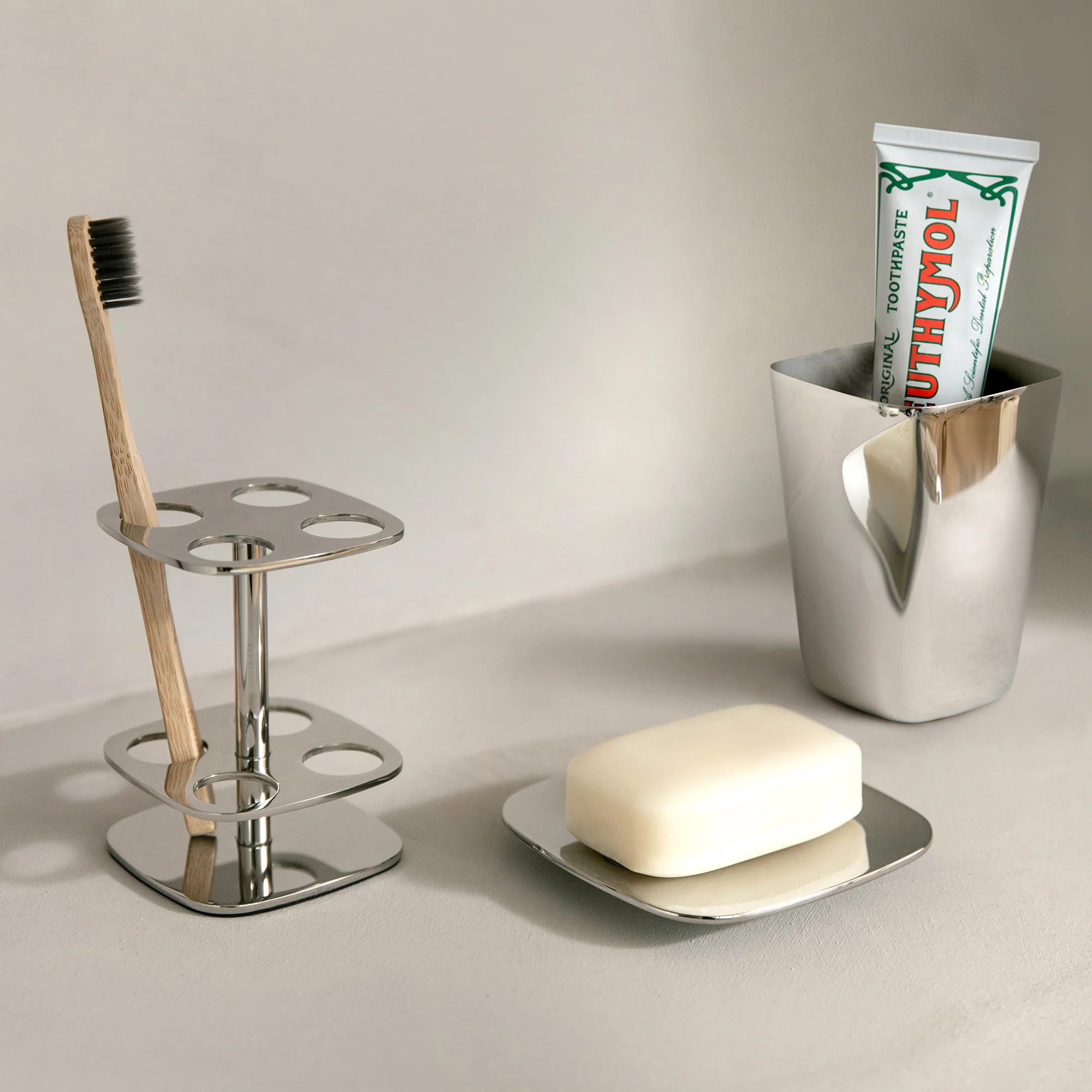 Burford Bathroom Accessory Set, 4 Piece - Image 2