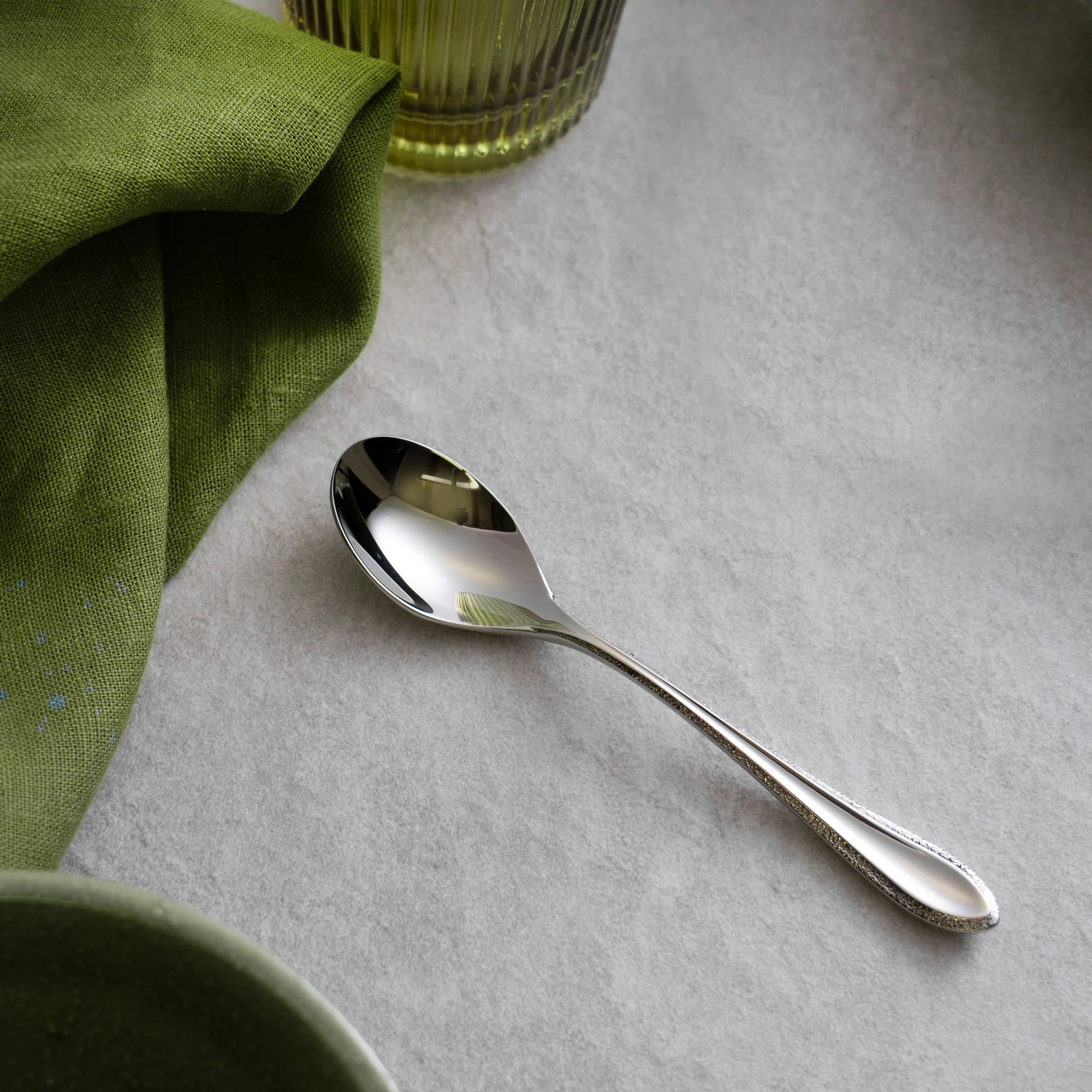 Kemble Texture Bright English Teaspoon - Image 2