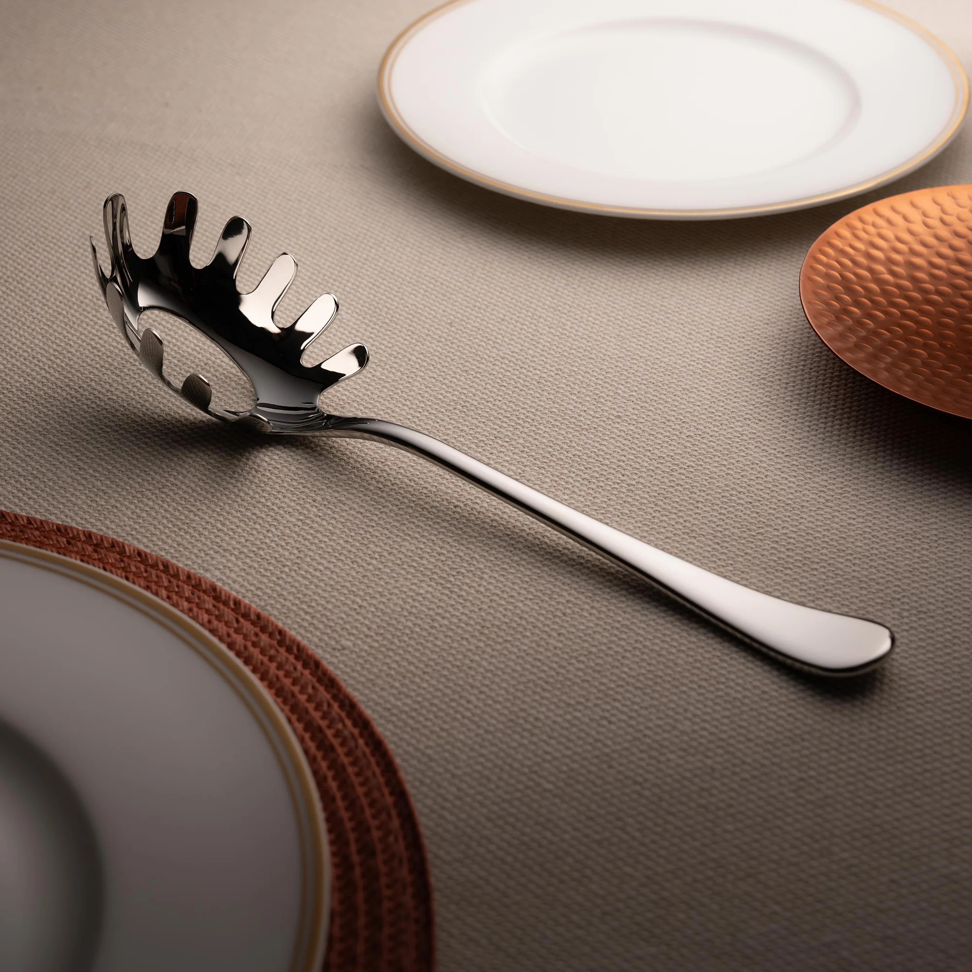 Radford Bright Spaghetti Server - Image 2
