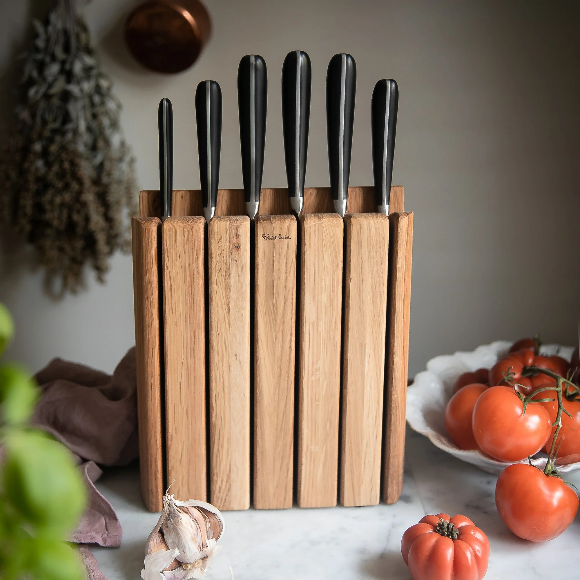 Signature Book Oak Knife Block Set - Image 2