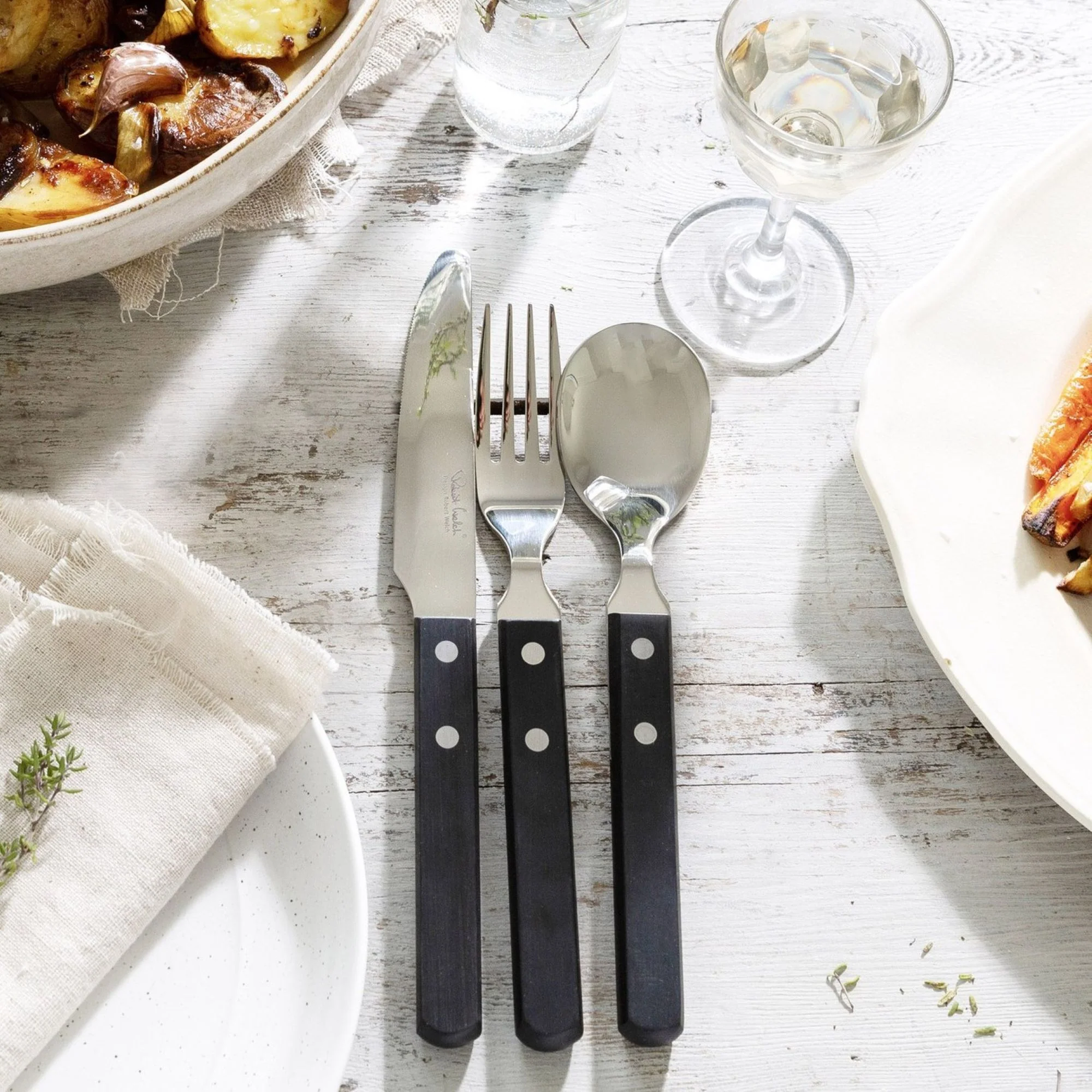 Trattoria Bright Cutlery Set, 24 Piece for 6 People - Image 4
